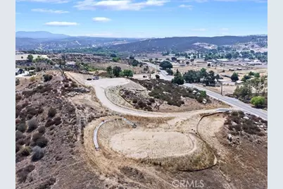 38662 E Benton Road, Temecula, CA 92592 - Photo 3