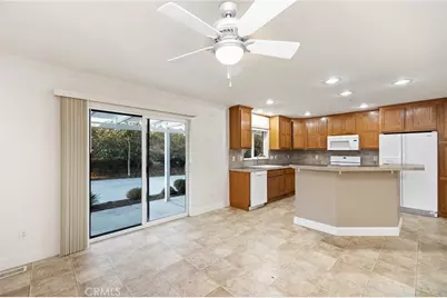 39010 E Benton Road, Temecula, CA 92592 - Photo 17