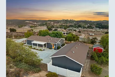 39010 E Benton Road, Temecula, CA 92592 - Photo 29