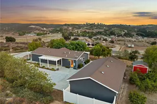 39010 E Benton Rd, Temecula, CA 92592 - Photo 29