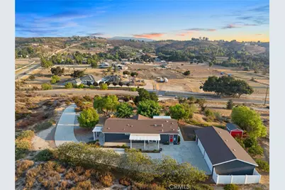 39010 E Benton Road, Temecula, CA 92592 - Photo 47