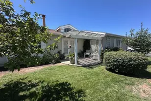 10961 Desert Lawn Dr, Calimesa, CA 92320 - Photo 3