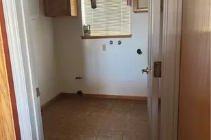 18965 Siskiyou Rd, Apple Valley, CA 92307 - Photo 13