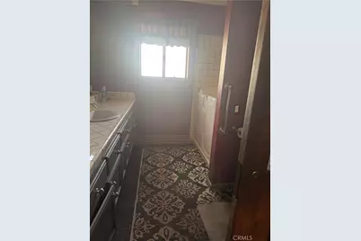 18965 Siskiyou Road, Apple Valley, CA 92307 - Photo 9