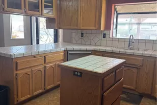 18965 Siskiyou Rd, Apple Valley, CA 92307 - Photo 9