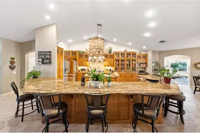 39898 Via Sereno, Murrieta, CA 92562 - Photo 13