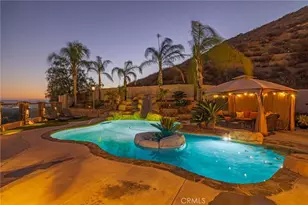 27495 Linnel Ln, Murrieta, CA 92562 - Photo 11