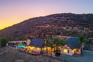 27495 Linnel Ln, Murrieta, CA 92562 - Photo 3