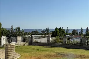 38215 Via Taffia, Murrieta, CA 92563 - Photo 5