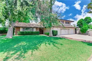 687 Locust St, Corona, CA 92879 - Photo 3