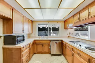 687 Locust St, Corona, CA 92879 - Photo 13