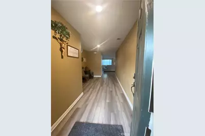 427 Lisbon Place, Santa Paula, CA 93060 - Photo 3