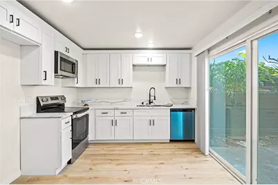 23214 Orange Avenue #7, Lake Forest, CA 92630 - Photo 9