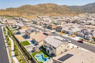 29550 Woodcreek Trl, Winchester, CA 92596 - Photo 45