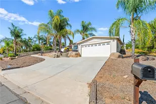 33653 Windmill Rd, Wildomar, CA 92595 - Photo 5