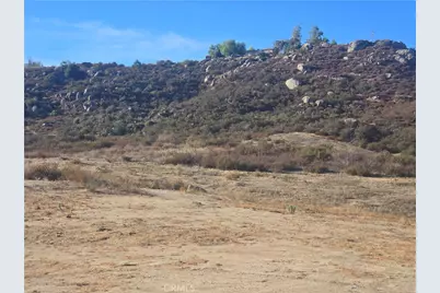 28395 Vista Del Valle, Hemet, CA 92544 - Photo 3