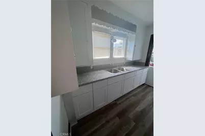 157 153-155 S Laurel Street, Ventura, CA 93001 - Photo 17