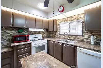 5001 W Florida Avenue #482, Hemet, CA 92545 - Photo 23