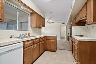 28885 Hope Dr, Menifee, CA 92586 - Photo 13