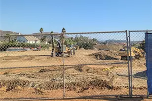 35780 Arendt Ln, Murrieta, CA 92563 - Photo 7