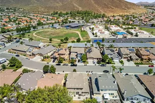 29268 Meandering Cir, Menifee, CA 92584 - Photo 9