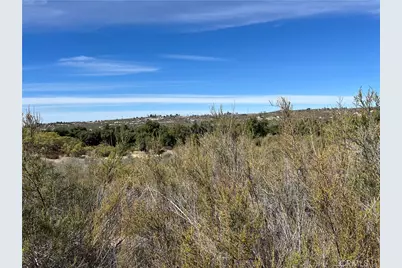 35250 Willow Creek Road, Hemet, CA 92544 - Photo 7