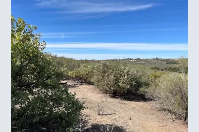 35250 Willow Creek Road, Hemet, CA 92544 - Photo 13