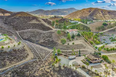 30990 Blackhorse Drive, Canyon Lake, CA 92587 - Photo 11