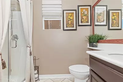 27488 Murrieta Oaks Avenue, Murrieta, CA 92562 - Photo 21