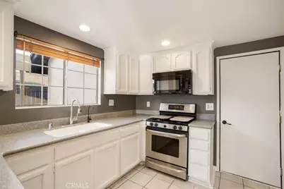 29247 Allan Street, Lake Elsinore, CA 92532 - Photo 11