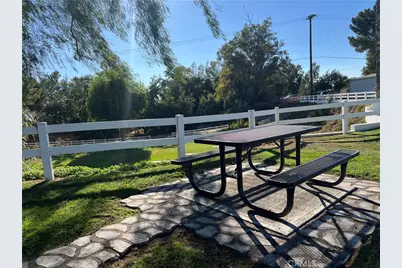 42751 E Florida Ave #163, Hemet, CA 92544 - Photo 33