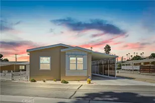 1700 S State St, Hemet, CA 92543 - Photo 1