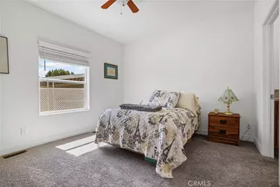 1700 S State Street #19, Hemet, CA 92543 - Photo 19