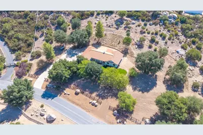 40994 Calle Bandido, Murrieta, CA 92562 - Photo 37