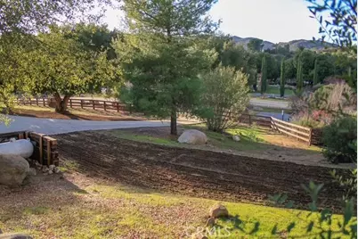 40994 Calle Bandido, Murrieta, CA 92562 - Photo 31