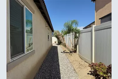 308 Bristolwood Road, Hemet, CA 92543 - Photo 25