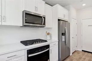 26307 Gentry Ave, Corona, CA 92883 - Photo 3