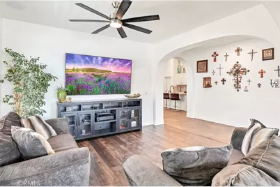 30779 Lajoe Street, Menifee, CA 92584 - Photo 7