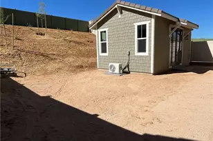 17209 Harpers Ferry, Hesperia, CA 92345 - Photo 25