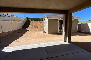 17209 Harpers Ferry, Hesperia, CA 92345 - Photo 23