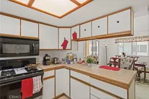 3918 W 118th Pl, Hawthorne, CA 90250 - Photo 7