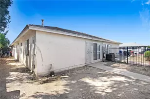 671 Greystone Ln, Hemet, CA 92543 - Photo 11