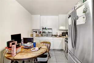 671 Greystone Ln, Hemet, CA 92543 - Photo 3