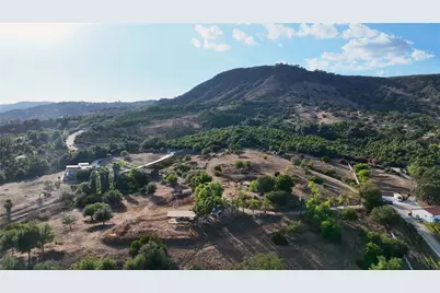 22735 Carancho Road, Temecula, CA 92590 - Photo 13