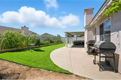 31309 Van Ruysdael Ln, Winchester, CA 92596 - Photo 11