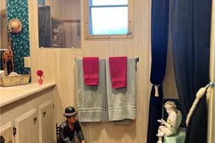 42751 E Florida Ave, Hemet, CA 92544 - Photo 17