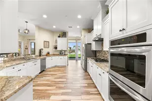 42900 Ivy St, Murrieta, CA 92562 - Photo 15