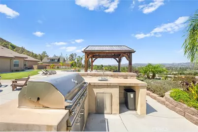 42900 Ivy Street, Murrieta, CA 92562 - Photo 55