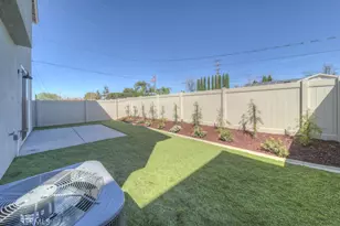 34520 Carnation Ct, Yucaipa, CA 92399 - Photo 29