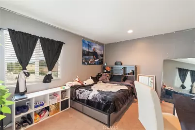 28833 Barn Swallow Way, Murrieta, CA 92563 - Photo 19